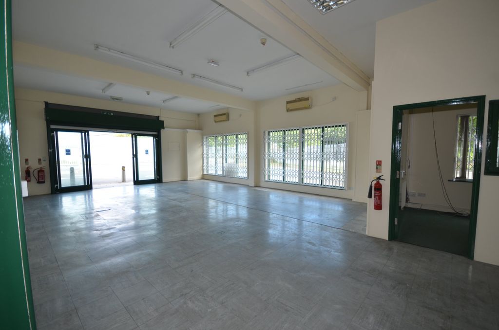 Property photo 2 of 7