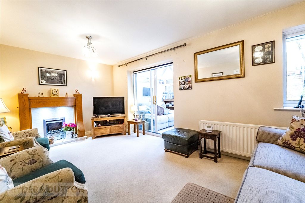 Property photo 2 of 19 Living Room