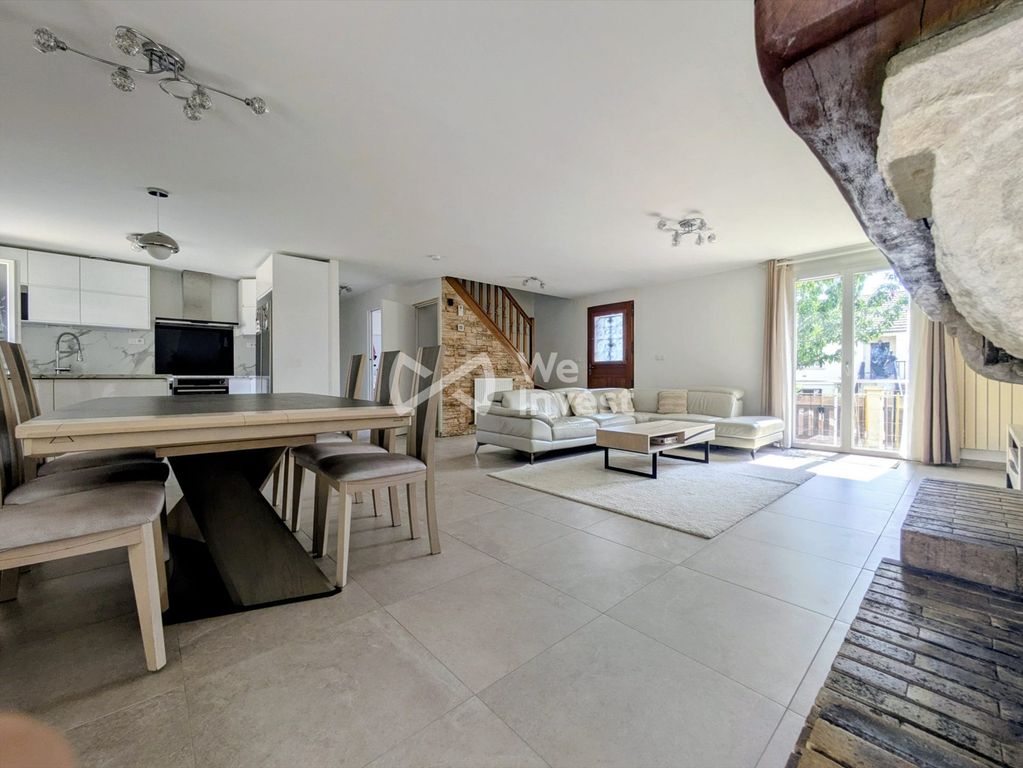 Property photo 1 of 30 Family Home 130 m² Renovated Garden, Double Garage, Dp