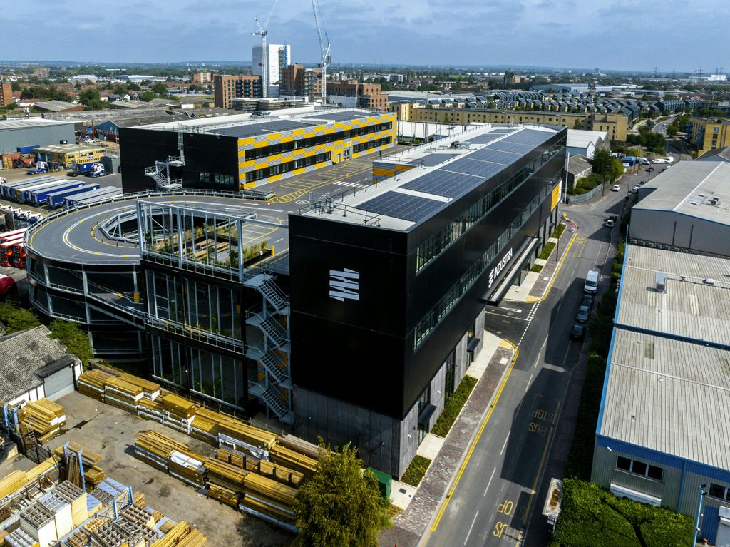 Property photo 1 of 20 Industria Barking.Jpg