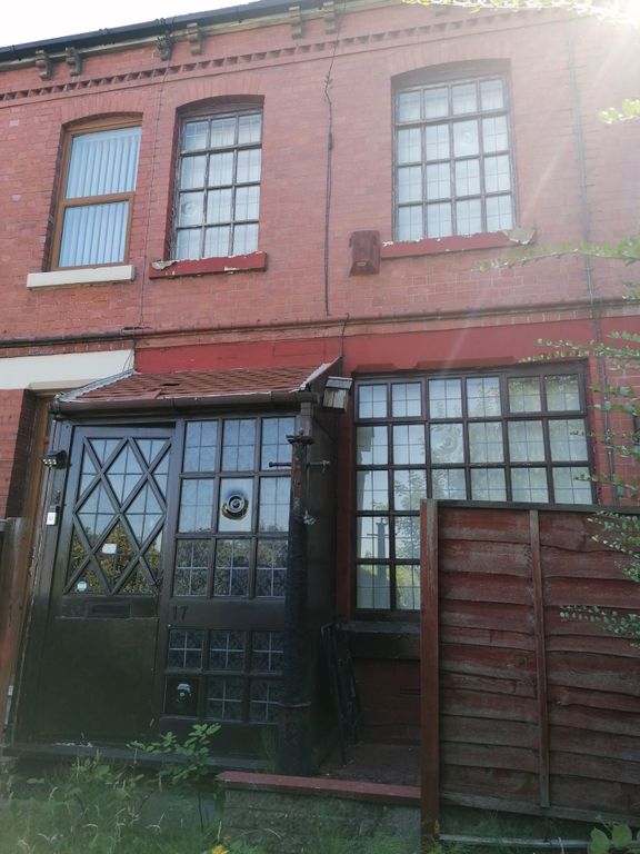 Property photo 1 of 17