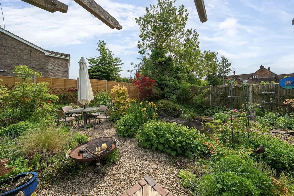 Additional image 18 of 4 bed bungalow for saleMiddle Lane, Cherhill SN11