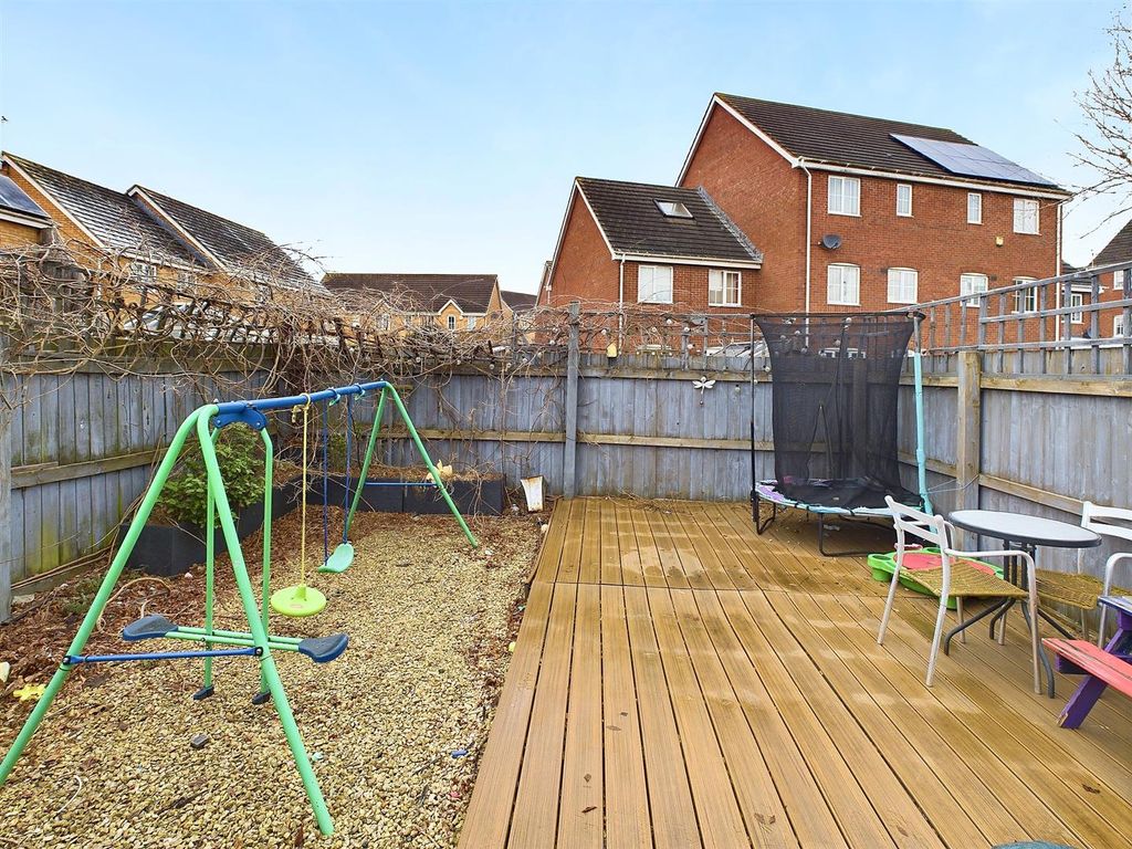 Property photo 3 of 15