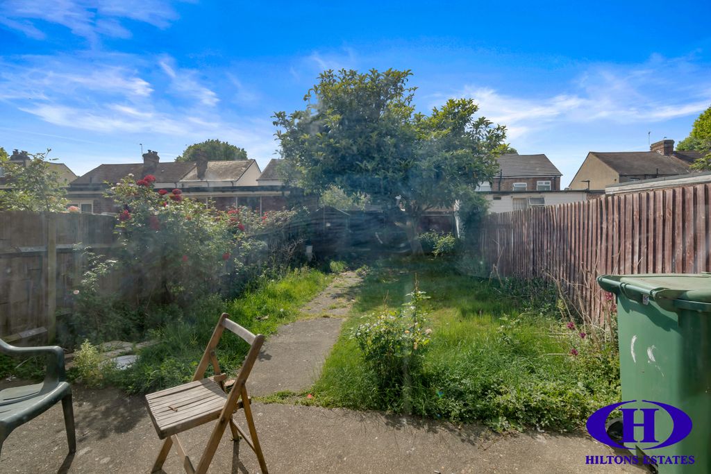 Property photo 3 of 14 Pic-12