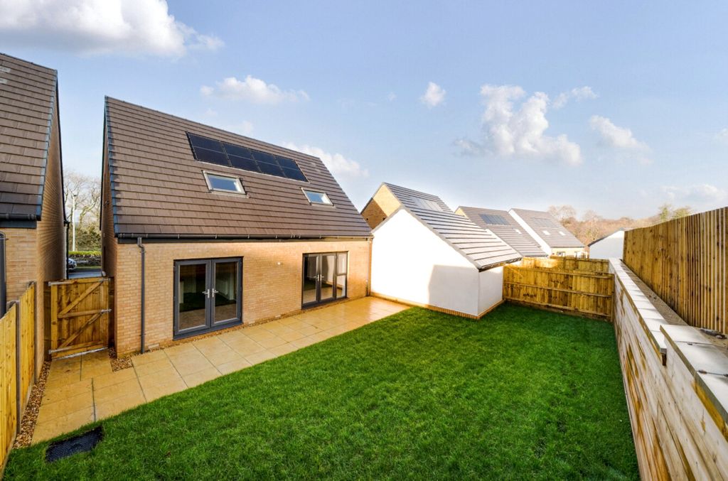 Property photo 2 of 19 2 - Plot 98