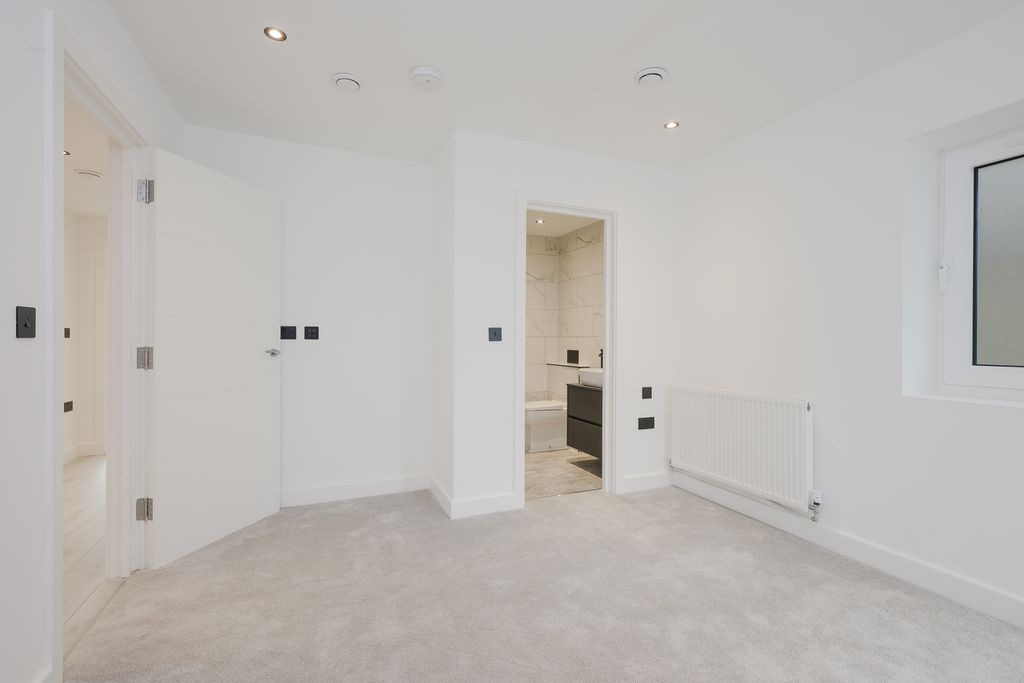 Property photo 3 of 16 Floorplan