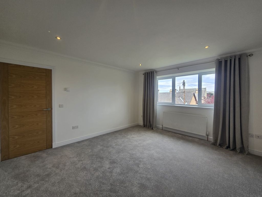 Property photo 3 of 6 Photo 3