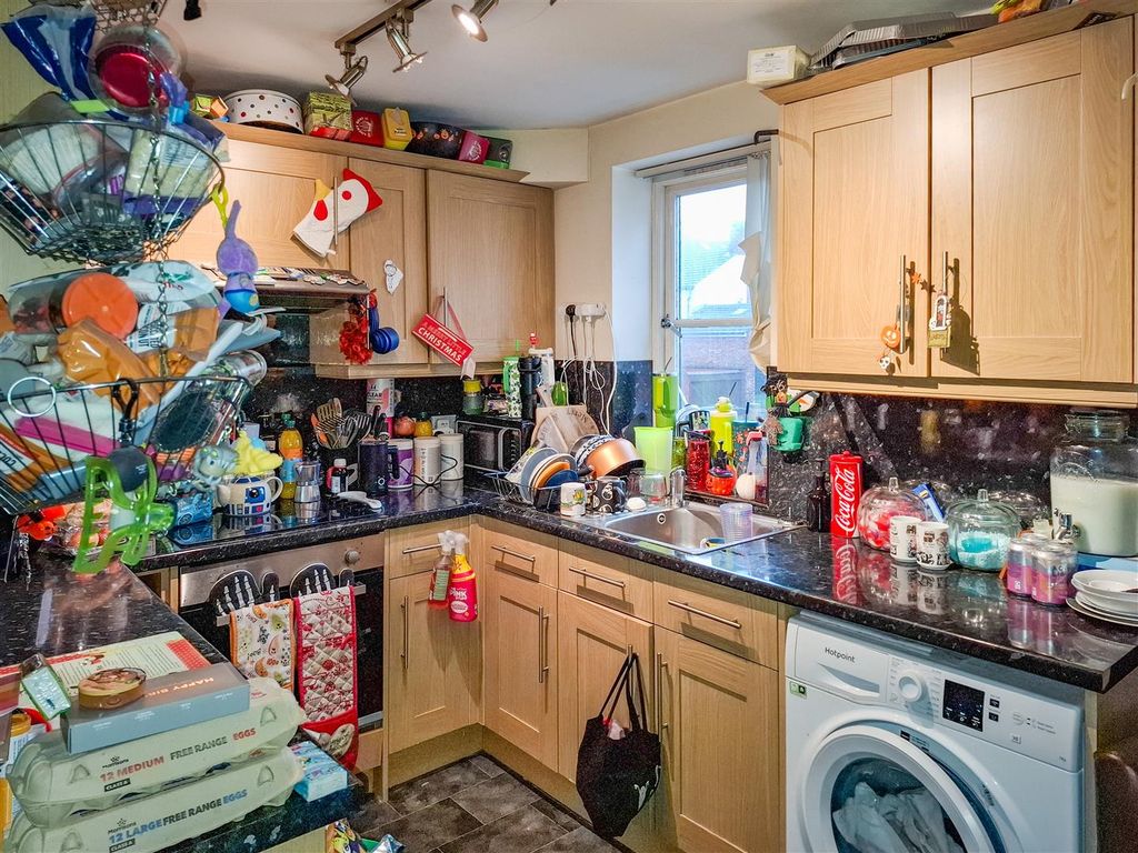 Property photo 2 of 12 23-01-2026__18-14-24_20260123_133449.Kxdoi.Jpg