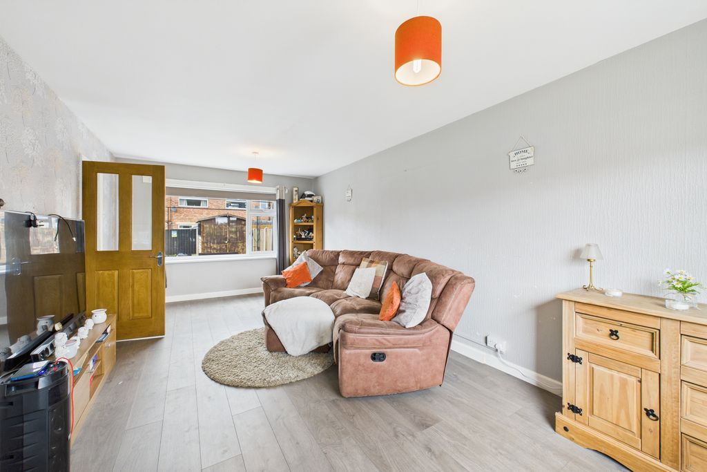 Property photo 3 of 9 Living Room