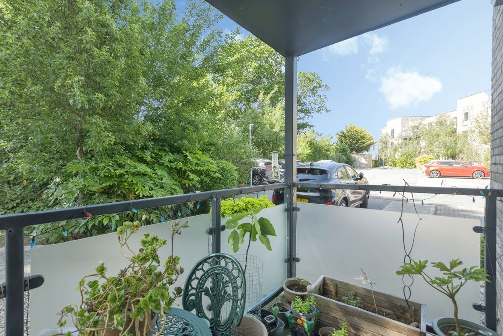 Property photo 2 of 14 Pbox-Img.Jpg