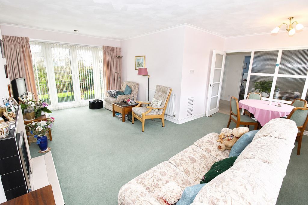 Property photo 3 of 12 Photo 29
