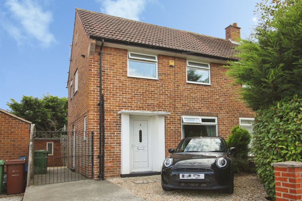 Property photo 1 of 9