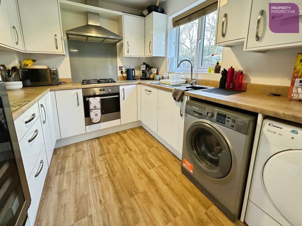 Property photo 2 of 12 Kitchen/Diner