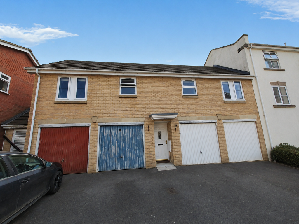 Property photo 1 of 9