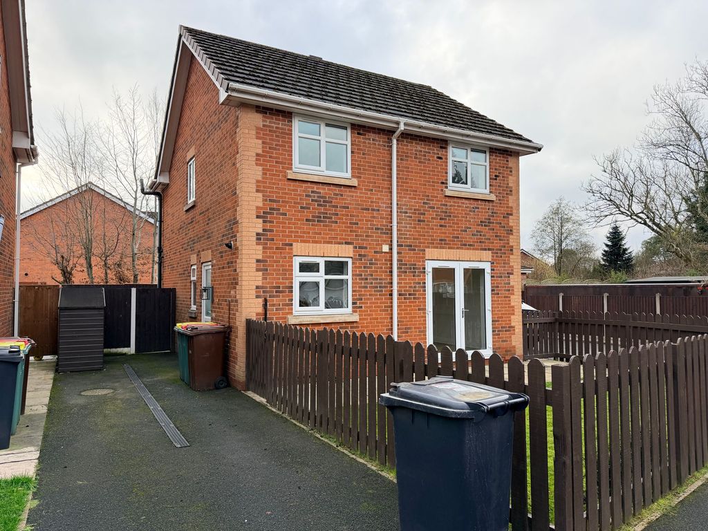 Property photo 2 of 20