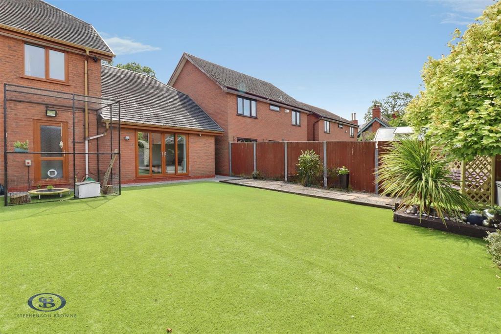 Property photo 3 of 41