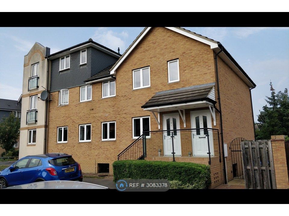 Property photo 1 of 29 Maisonette Front