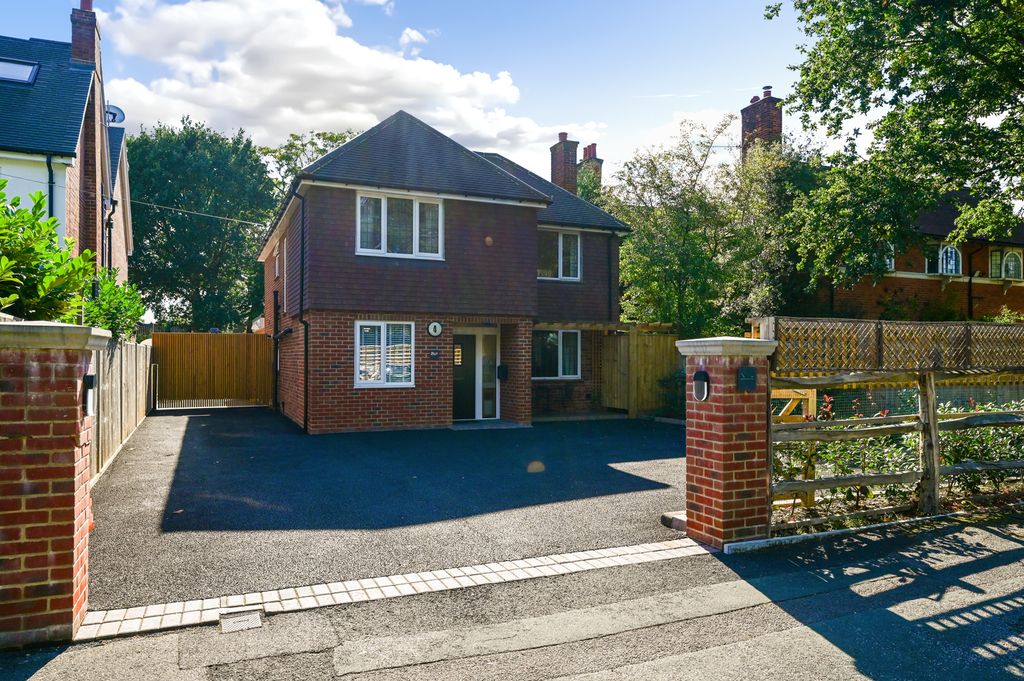 Property photo 1 of 19 Photo