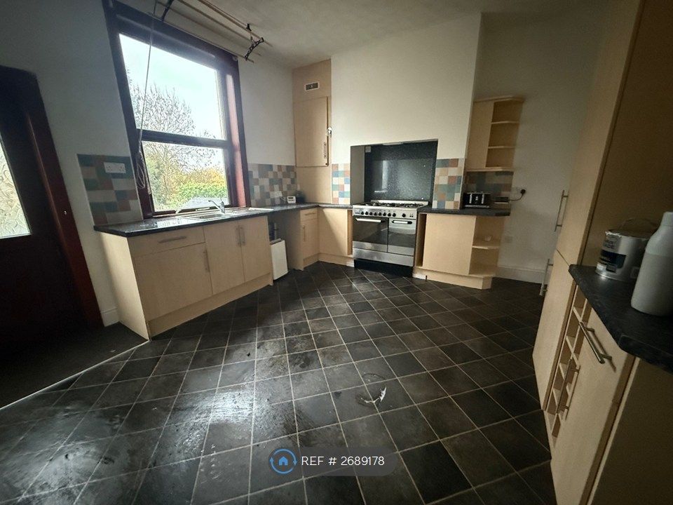 Property photo 3 of 10 Kitchen/Diner