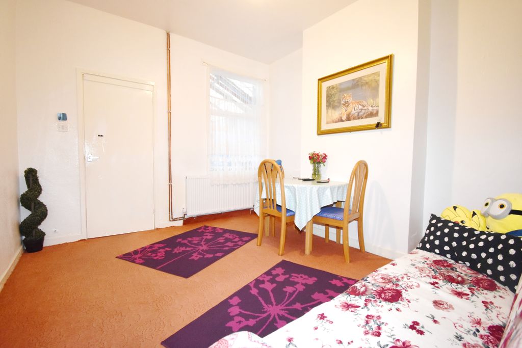 Property photo 3 of 10 Dsc_0490