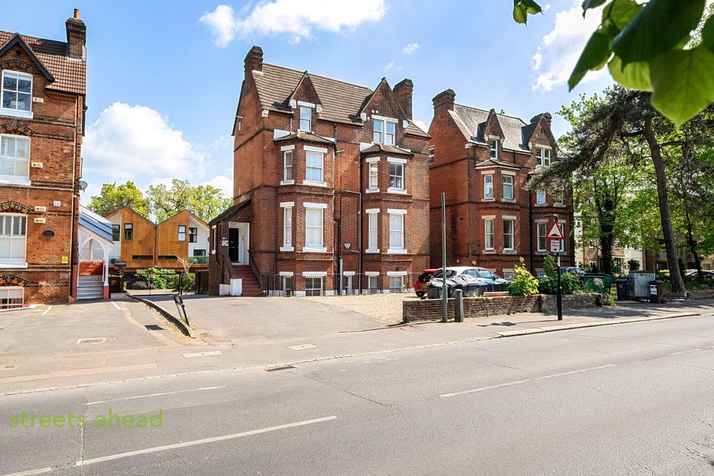 Property photo 1 of 12 Be2F4725-E7Ab-4Aa...