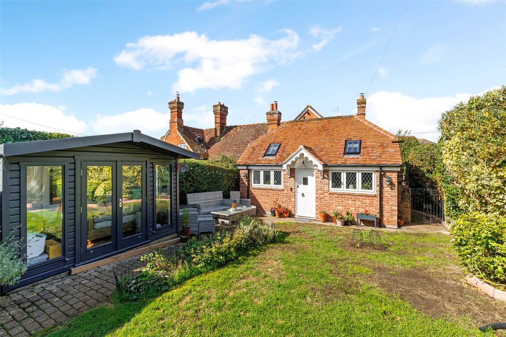 Property photo 1 of 16 Picture No. 12