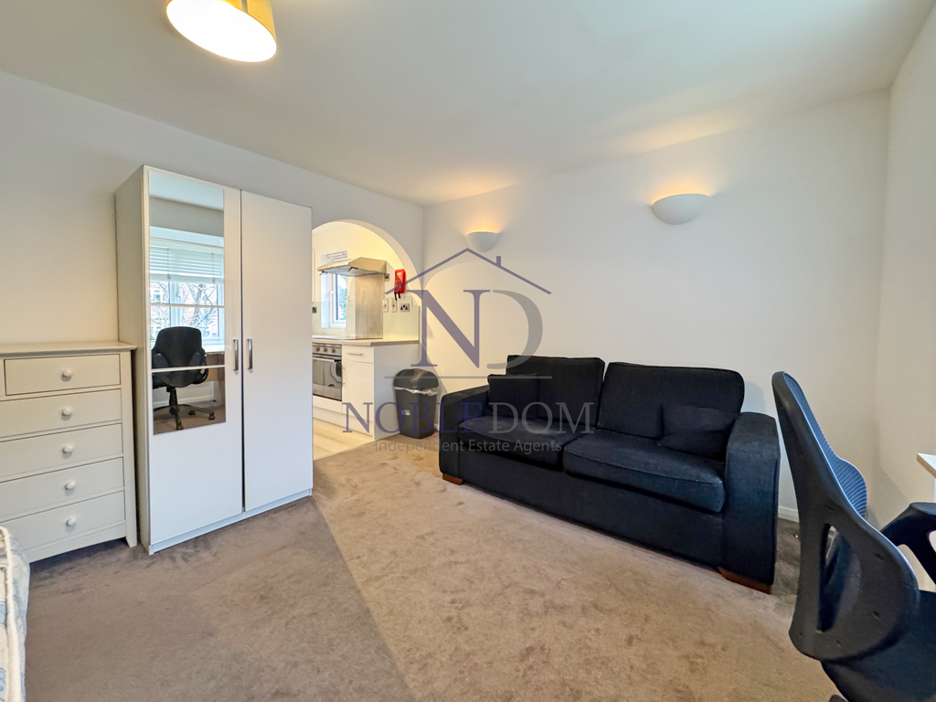 Property photo 3 of 7 Gallery