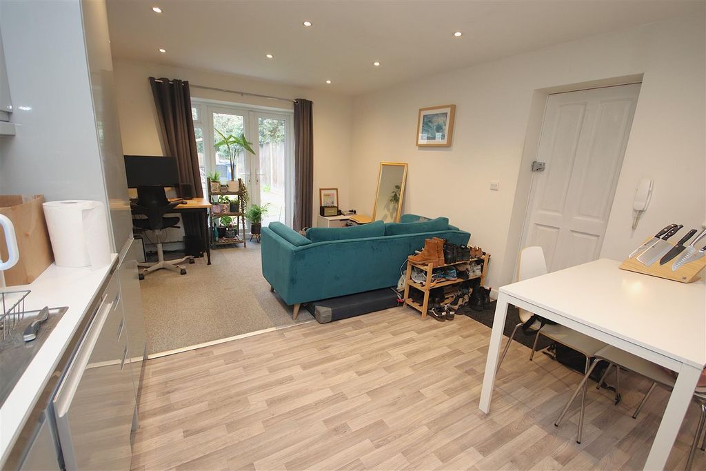 Property photo 2 of 10 Img_6179.Jpg