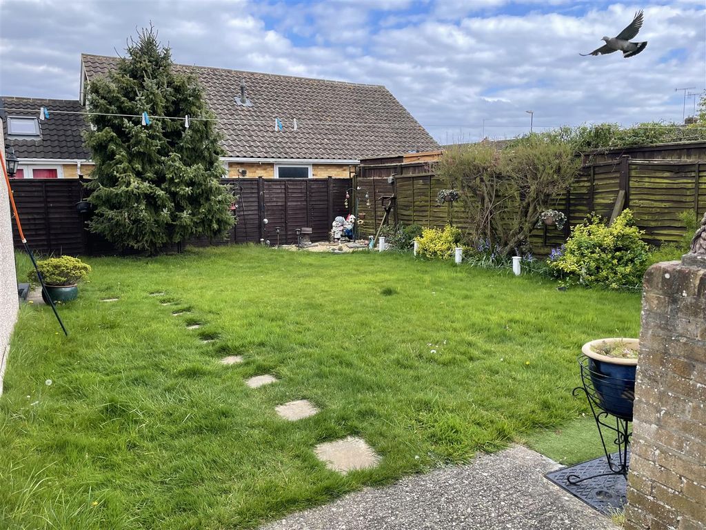 Property photo 3 of 8 Img_5485.Jpg