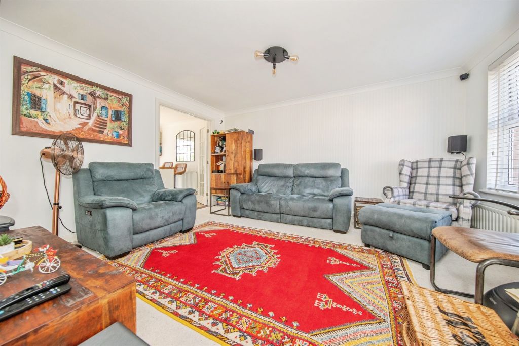 Property photo 3 of 15