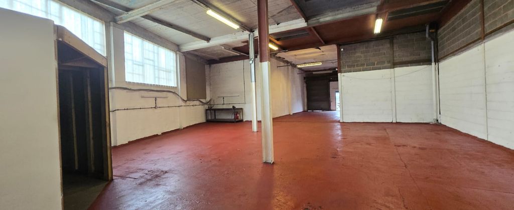 Property photo 1 of 8