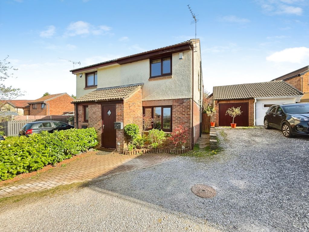 Property photo 1 of 24 4812382