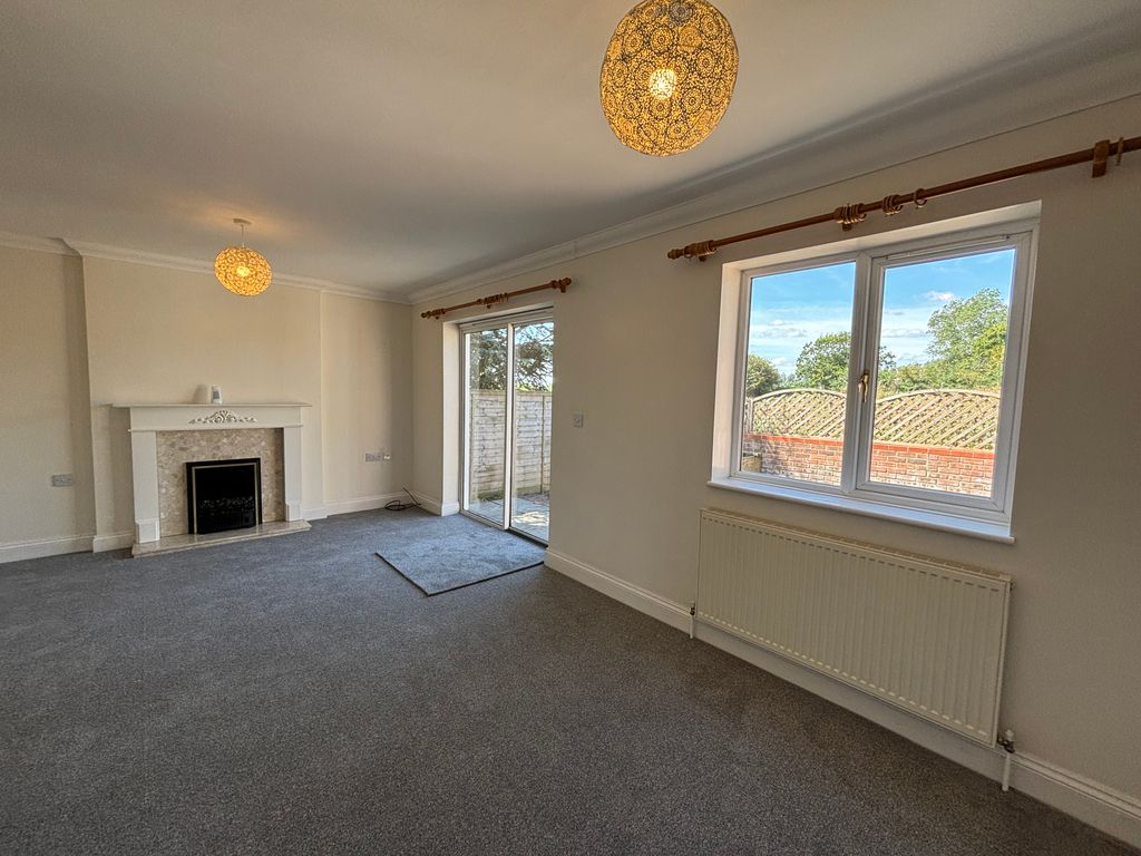 Property photo 3 of 13 Image