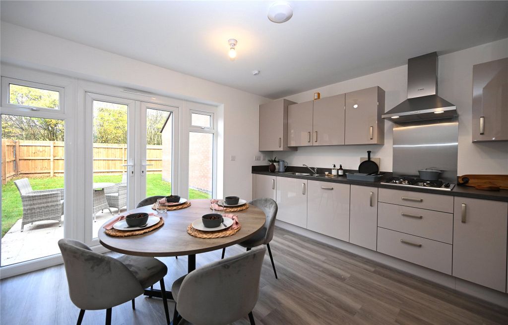 Property photo 3 of 17 Show Home Image