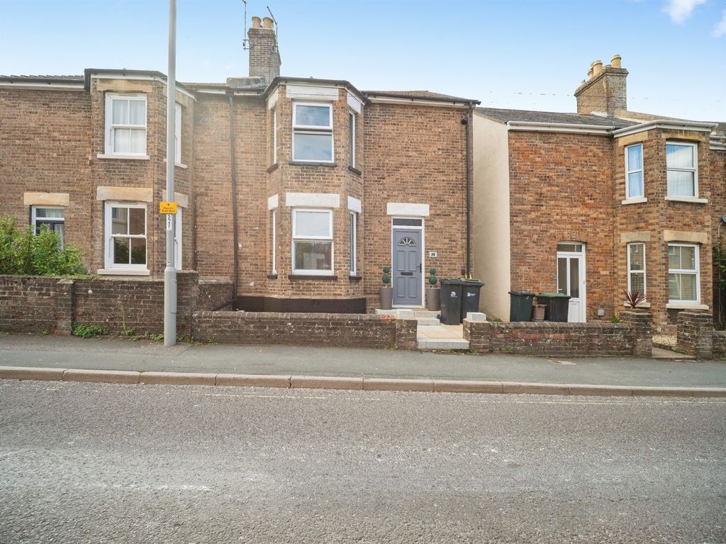 Property photo 1 of 31