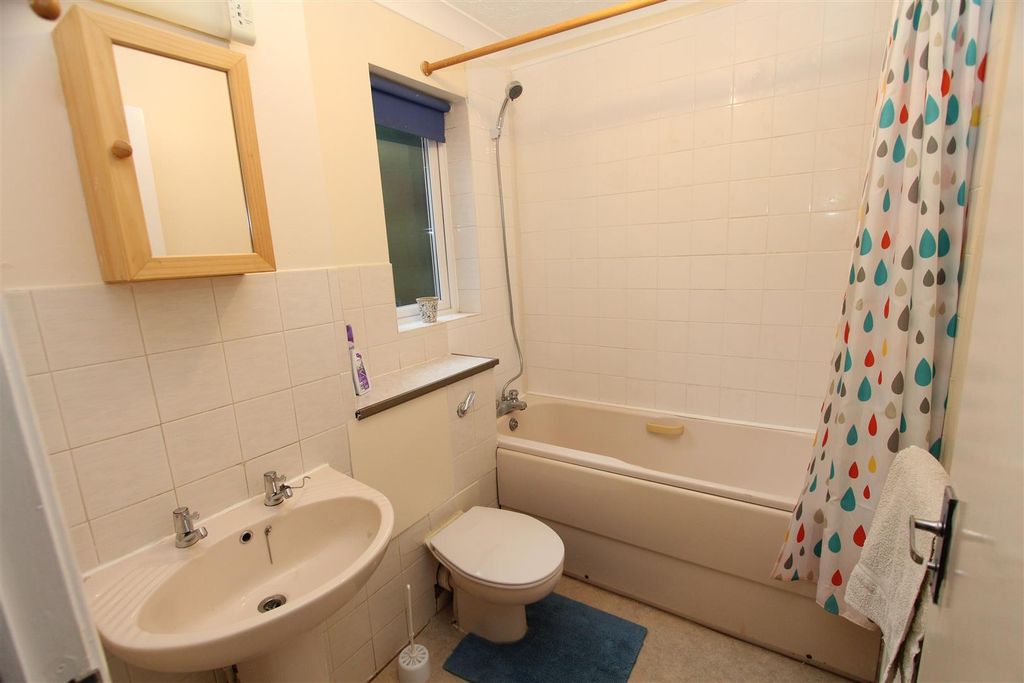 Property photo 1 of 10 1i3Weqrltucqzxchthtsog.Jpg
