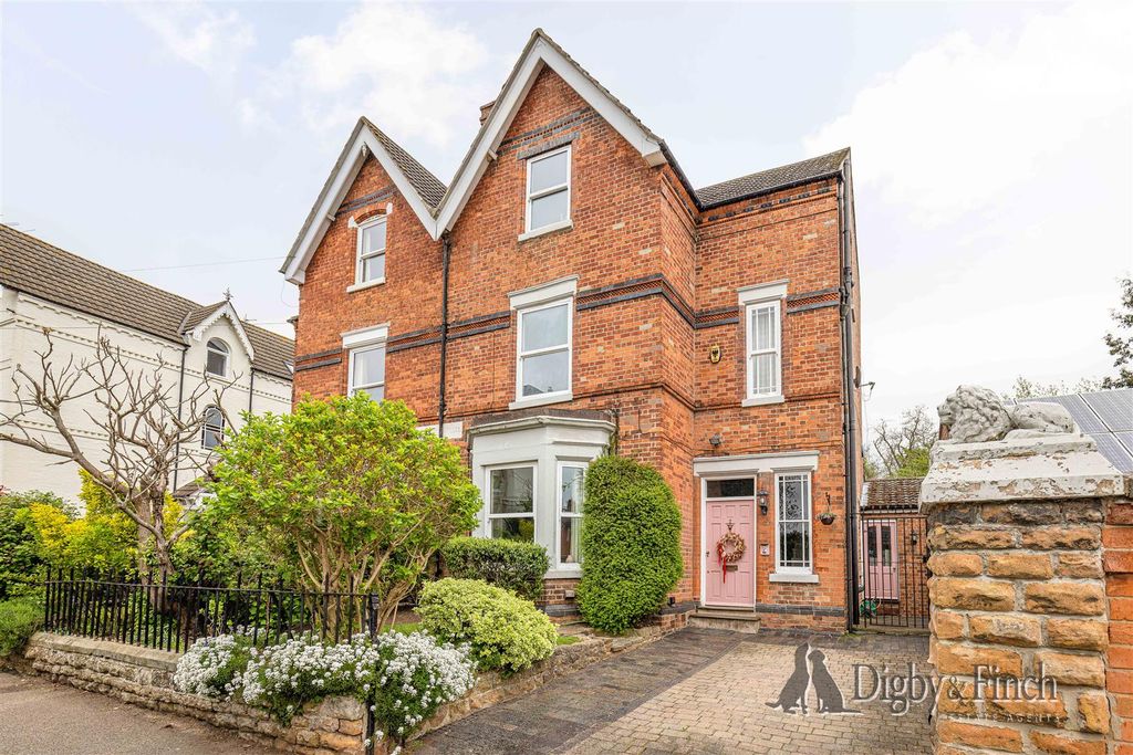 Property photo 1 of 29