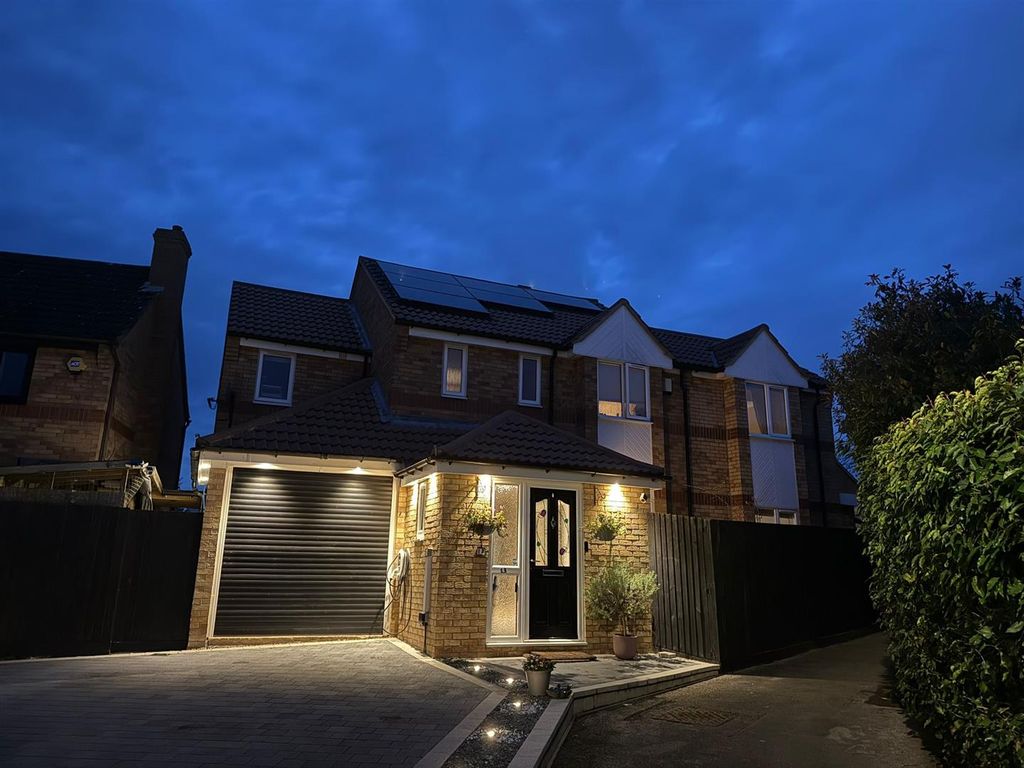 Property photo 2 of 27 Img-20251114-Wa0002.Jpg