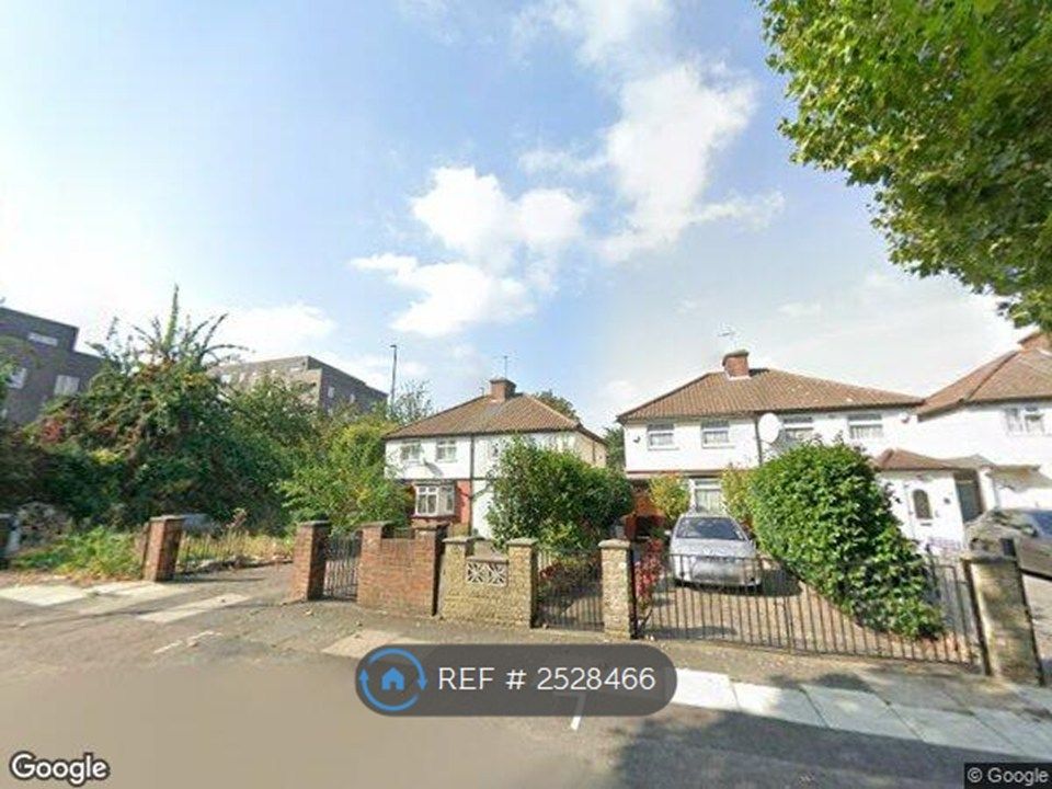 Property photo 2 of 20