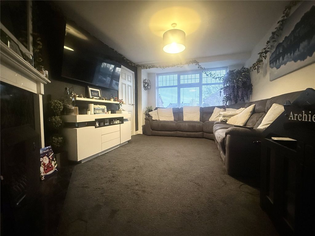 Property photo 2 of 17 Picture 2