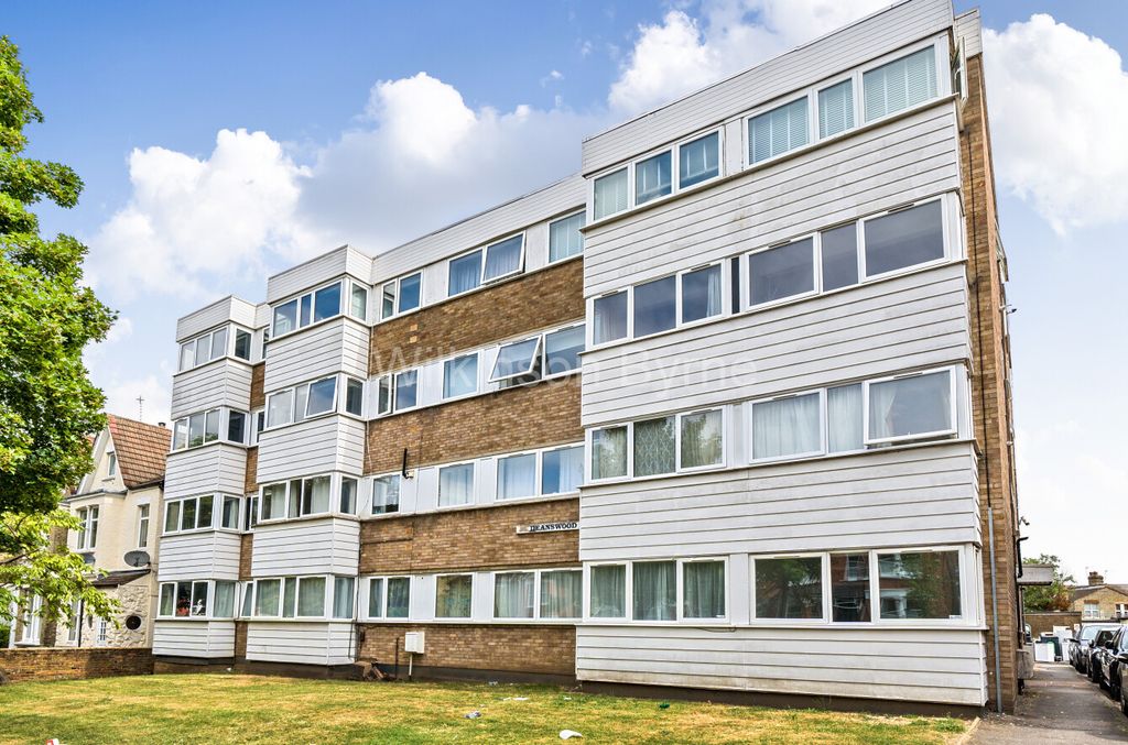 Property photo 2 of 14 Ab4Ba71B-F696-46Fc-8Ac9-8E8A8cd49925