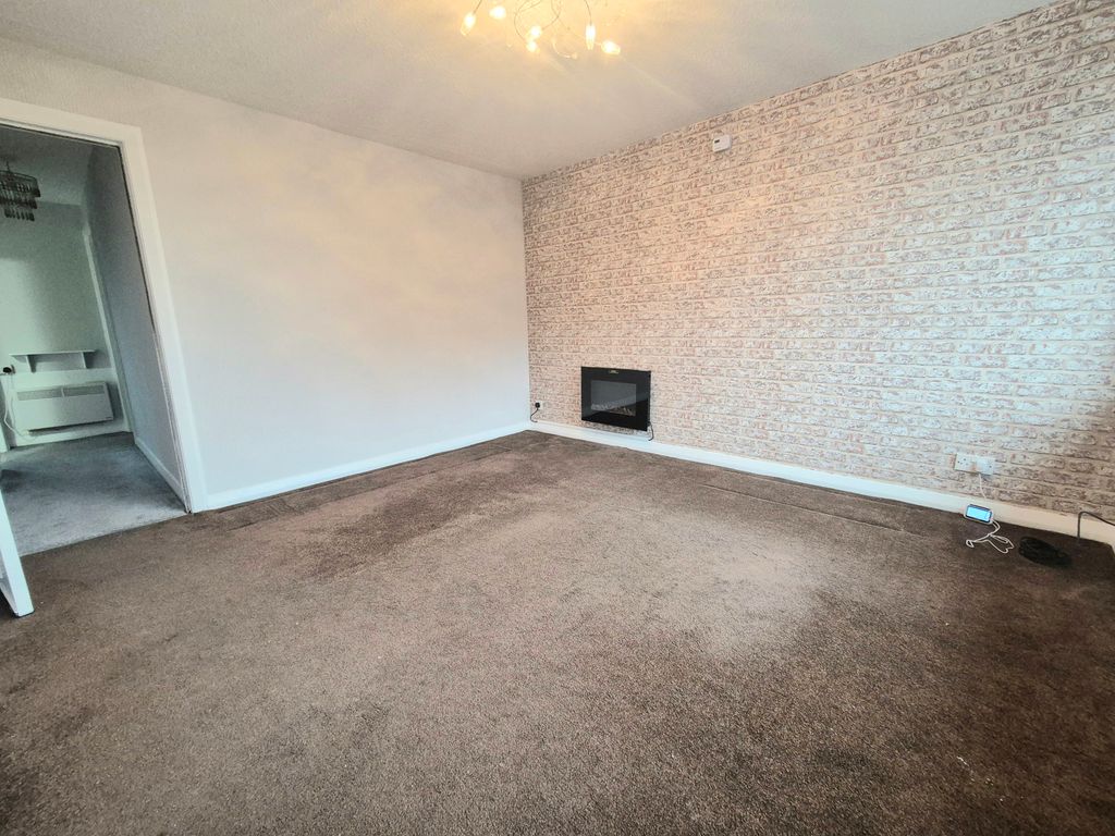 Property photo 2 of 7 Image