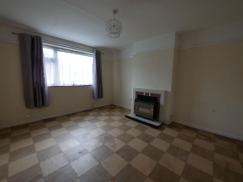 Property photo 2 of 6 1030132.Jpg