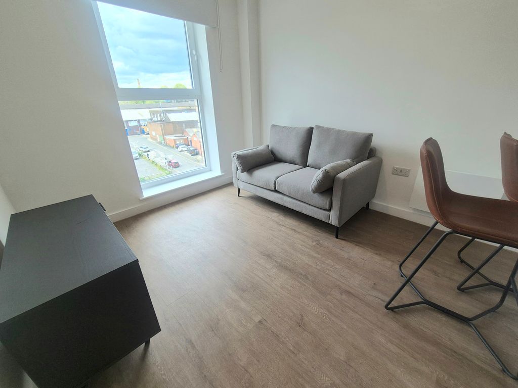 Property photo 1 of 10 Image