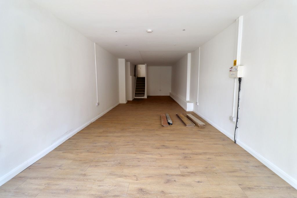 Property photo 2 of 6 Img_1485