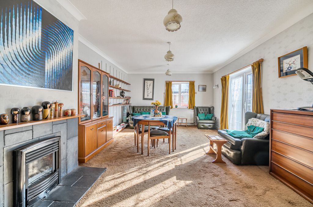 Property photo 3 of 20 1373915-13-6900Cf...