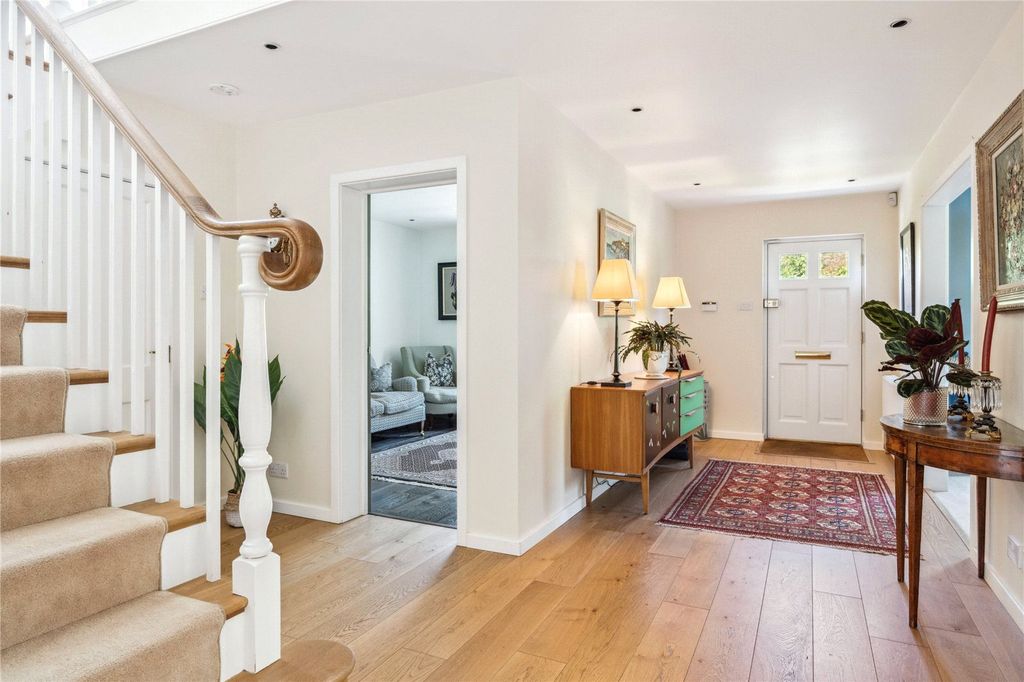 Property photo 3 of 15 Hallway