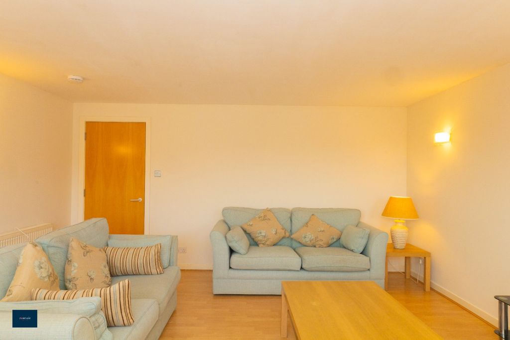 Property photo 3 of 12 Photo 3