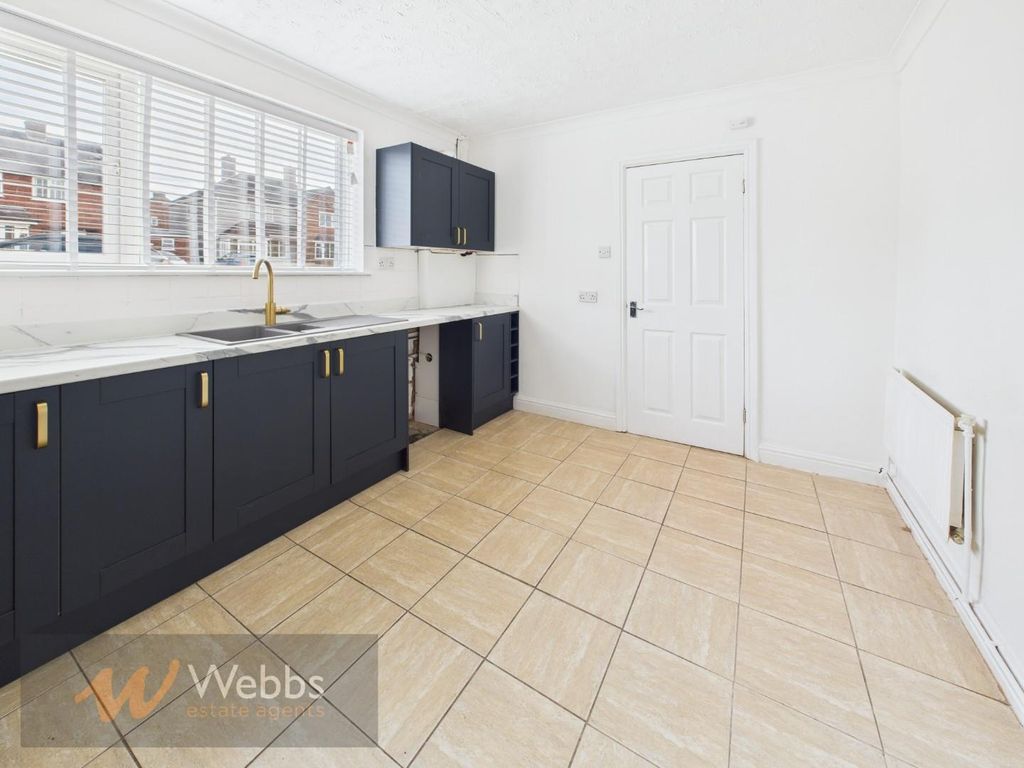 Property photo 3 of 20 Cam05244G0-Pr0147-Still011.Jpg
