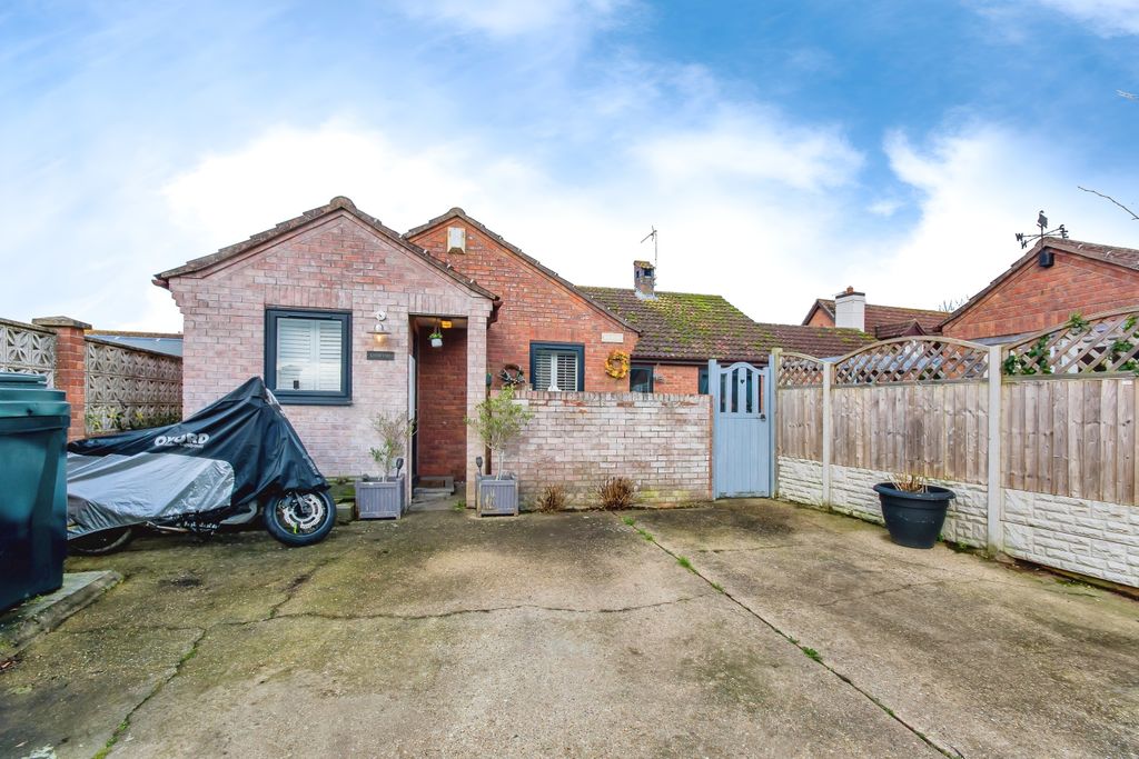 Property photo 1 of 17 Photography
